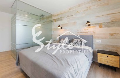 Reventa - Apartamento - Las Colinas - Las Colinas Golf