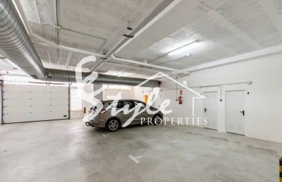 Reventa - Apartamento - Las Colinas - Las Colinas Golf