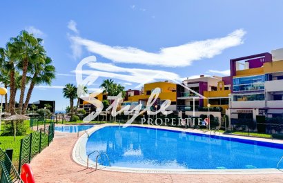 For sale stylish apartment in El Bosque, Playa Flamenca, Orihuela Costa. ID1435