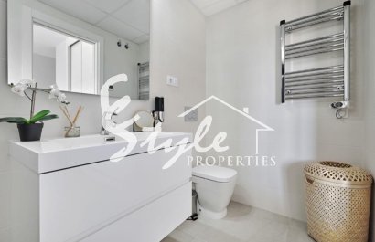 Resale - Apartment - Orihuela Costa  - Playa Flamenca