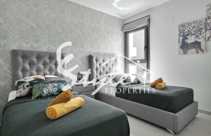 Resale - Apartment - Orihuela Costa  - Playa Flamenca