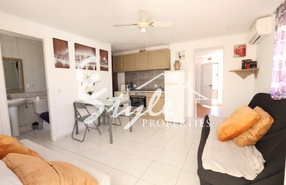 Купить отдельный дом рядом с морем в Кабо Роиг, Ориуэла Коста на Коста Бланке. ID 6268