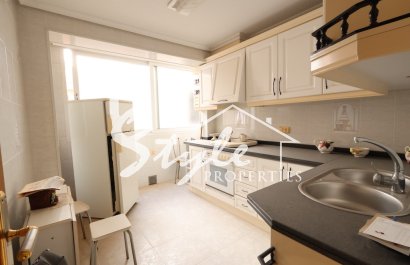 Buy apartment on the beach in Playa Central, Torrevieja, Costa Blanca. ID: 6278 