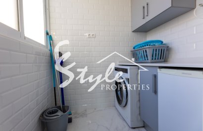Resale - Apartment - Punta Prima