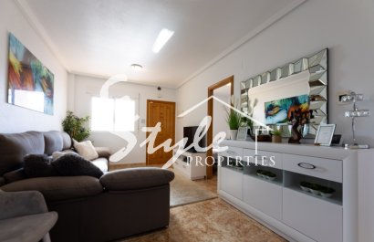 Resale - Apartment - Punta Prima