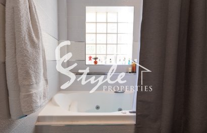 Resale - Villa - Las Ramblas