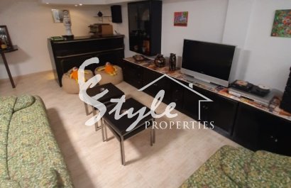 Resale - Townhouse - La Mata