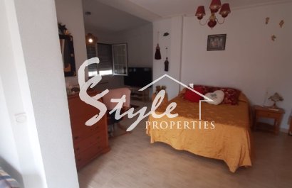 Resale - Townhouse - La Mata