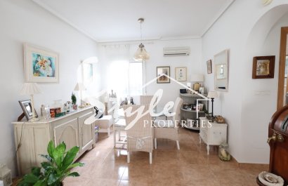 Reventa - Villa - Playa Flamenca