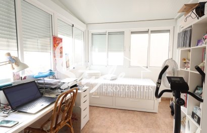 Reventa - Villa - Playa Flamenca