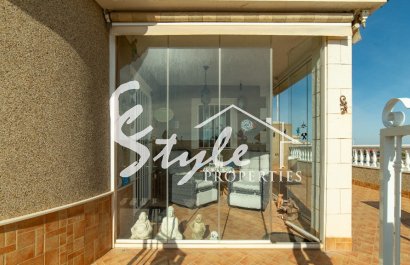 Reventa - Villa - Los Altos