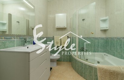 Reventa - Villa - Los Altos