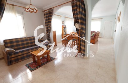 Resale - Villa - Los Balcones