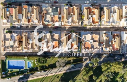 Resale - Quad House - Torrevieja