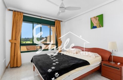 Продается пентхаус с видом на море и гольф в Кампоаморе, Коста Бланка, Испания. ID1923