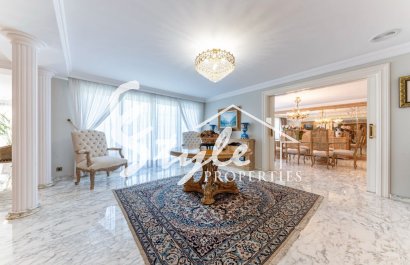 Reventa - Villa - Playa San Juan