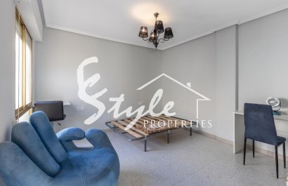 Resale - Apartment - Torrevieja - La Mata