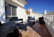 Resale - Villa - Torrevieja