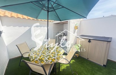 Resale - Townhouse - Orihuela Costa  - Playa Flamenca