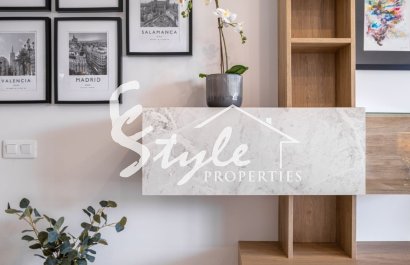 Resale - Apartment - Orihuela Costa  - Playa Flamenca