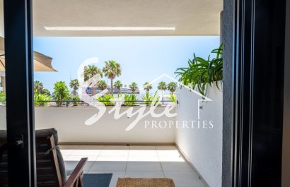 Resale - Apartment - Orihuela Costa  - Playa Flamenca