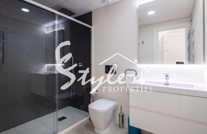 Resale - Apartment - Orihuela Costa  - Playa Flamenca