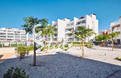 Resale - Apartment - Orihuela Costa  - Villamartin