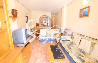 Buy apartment on the beach in Playa Central, Torrevieja, Costa Blanca. ID: ST-6341