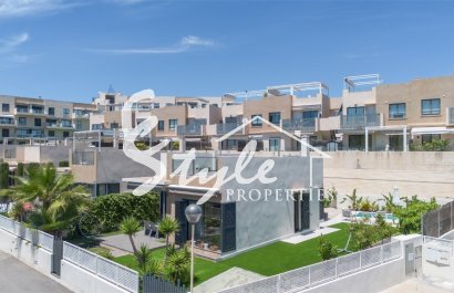 Новая вилла у моря на продажу в Ла Зениа, Ориуэла Коста, Коста Бланка, Испания.ID2844