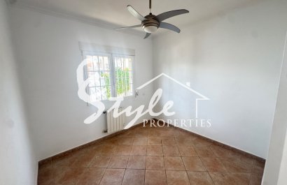 Resale - Villa - San Miguel - San Miguel De Salinas