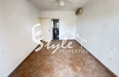 Resale - Villa - San Miguel - San Miguel De Salinas