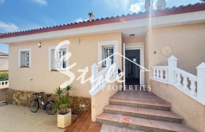 Resale - Villa - San Miguel - San Miguel De Salinas
