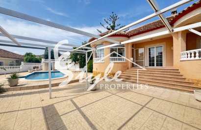 Resale - Villa - San Miguel - San Miguel De Salinas