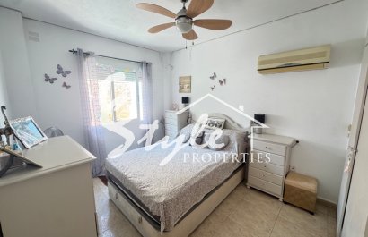 Resale - Villa - Orihuela Costa  - Villamartin