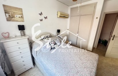 Resale - Villa - Orihuela Costa  - Villamartin