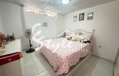 Resale - Villa - Orihuela Costa  - Villamartin