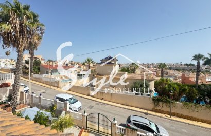 Resale - Villa - Orihuela Costa  - Villamartin