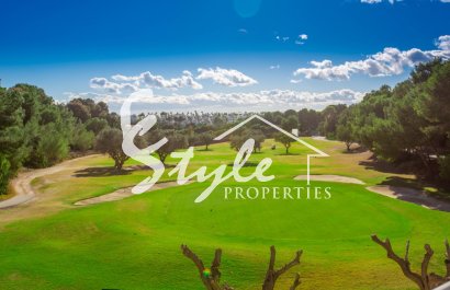 Resale - Villa - Orihuela Costa  - Villamartin