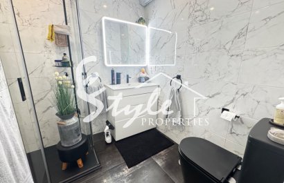 Resale - Townhouse - Orihuela Costa  - Villamartin