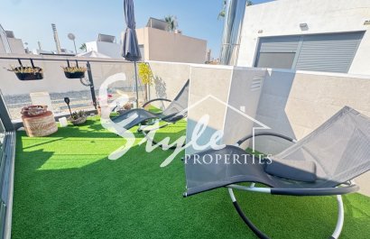 Resale - Townhouse - Orihuela Costa  - Villamartin