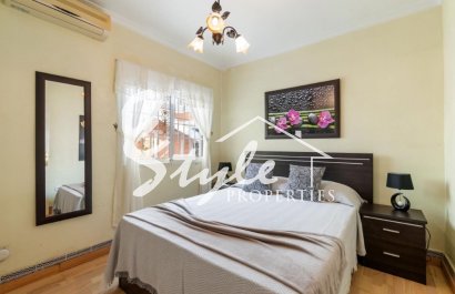 Reventa - Villa - Orihuela Costa  - Playa Flamenca