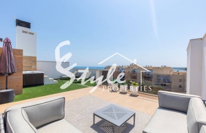 For sale luxury penthouse with panoramic views in Bioko DeLUX in Cabo Roig, Orihuela Costa, Costa Blanca. ID1964