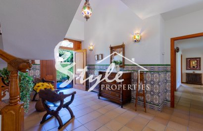 Resale - Villa - Campoamor