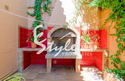 Resale - Villa - Campoamor