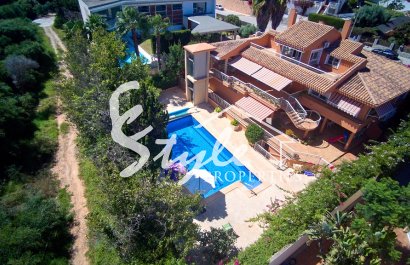 Resale - Villa - Campoamor