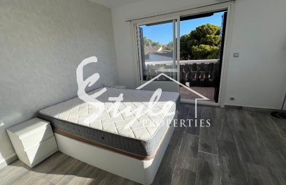 Reventa - Townhouse - Los Altos