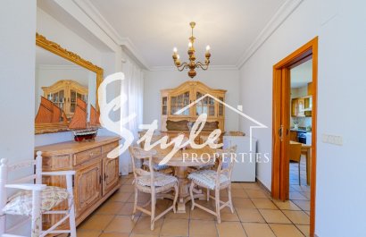 Resale - Villa - Campoamor