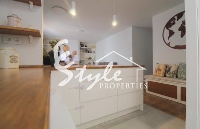 Resale - Apartment - La Veleta