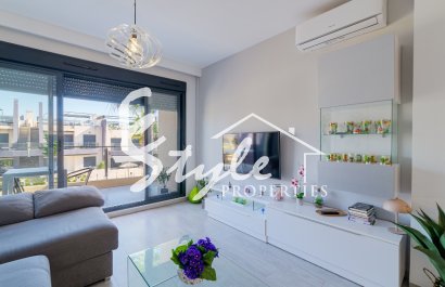 Resale - Apartment - Mil Palmeras