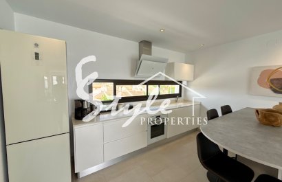 Resale - Apartment - Pilar de La Horadada - Mil Palmeras